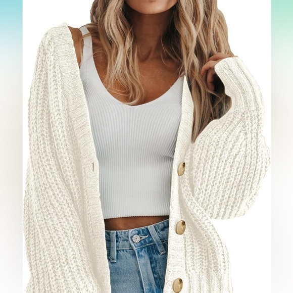 Chunky Knit Open Front Sweater Long Sleeve Button Loose Short Cardigan
8097 - Picture 2 of 8